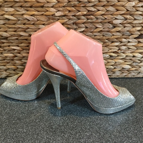 Jimmy Choo Silver “Nova” Peep Toe Heels - Picture 2 of 16